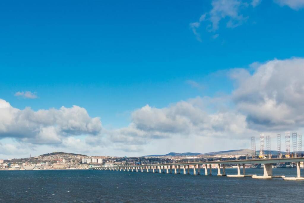 Apartment 'Invertay' Newport On Tay, 15 Minute Drive To St Andrews Golf Eksteriør billede
